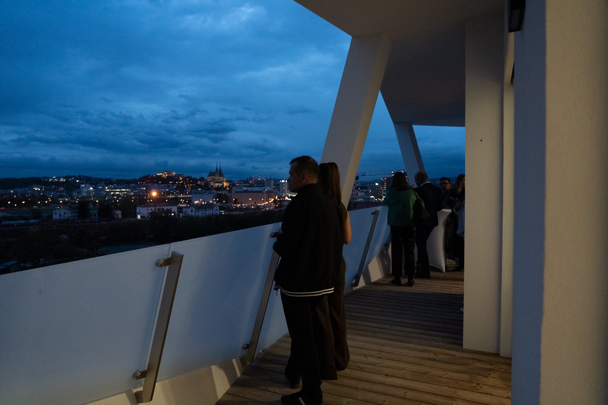 vyhled2.jpg vyhled2.jpg